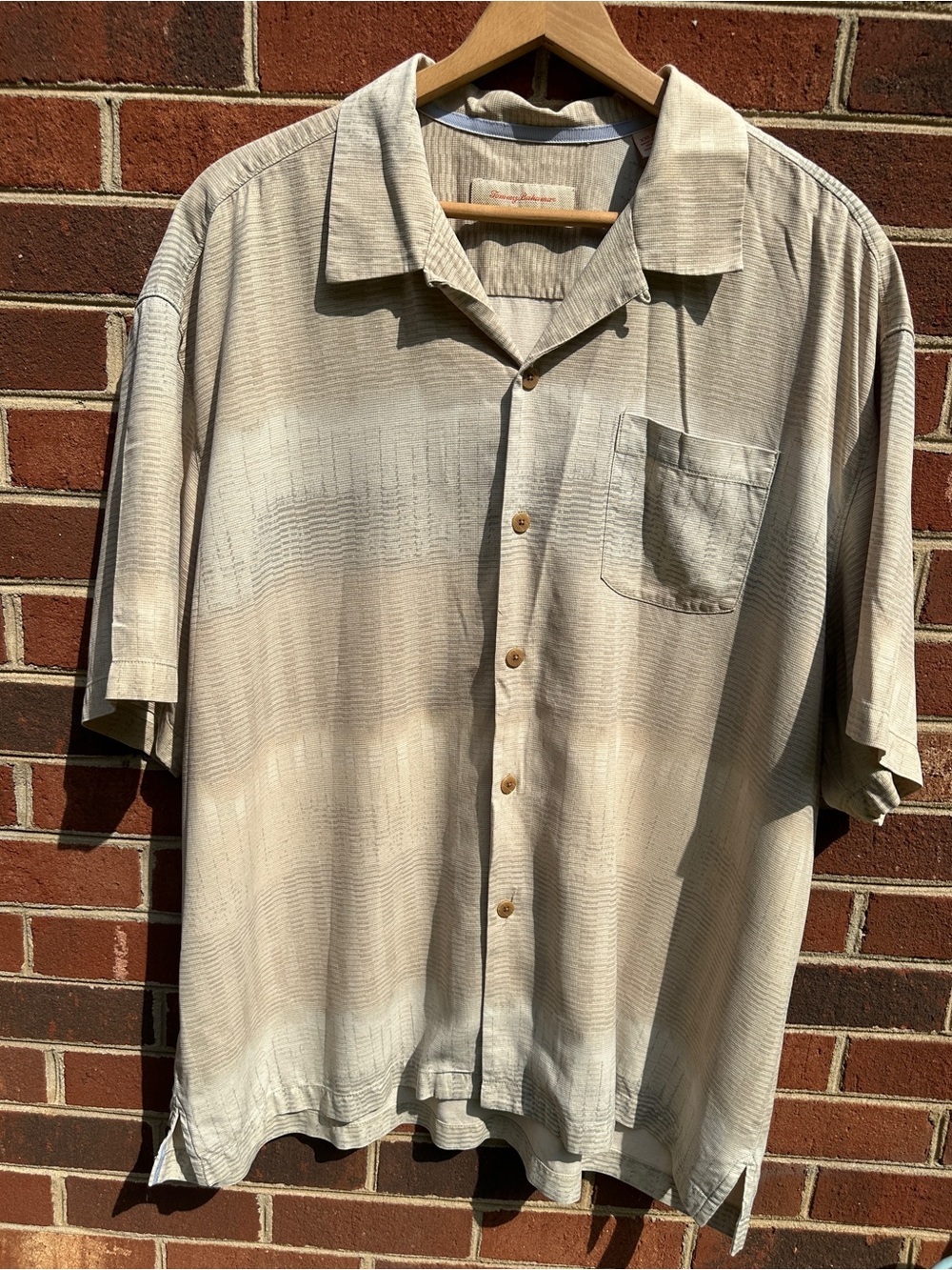 Tommy Bahama Beige Short Sleeve Button-Down Silk Shirt